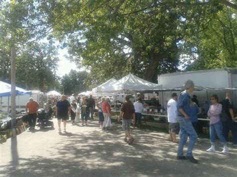 <b>2023</b> Dates 2024 Dates 2025 Dates Include All Years, Future & Non-Updated prior year shows. . Mukwonago flea market 2023
